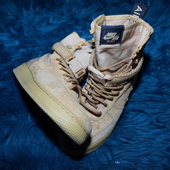 NIKE MENS SHOES - Picture 3 of 4